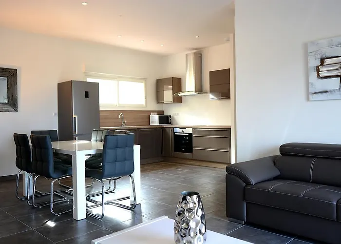 别墅 Les Lauriers Roses *