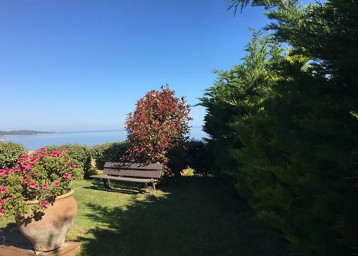 Les Lauriers Roses *